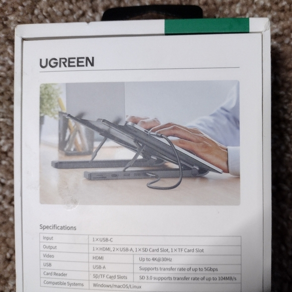 UGREEN 5-in-1 USB-C Laptop Adapter & Stand - Picture 3 of 7